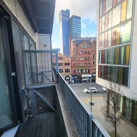 Fantastic 2 Bedroom Appartement *