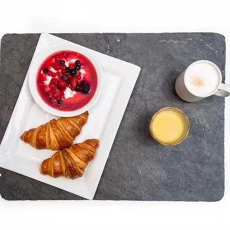 Express Centre Arena By Ihg Hotel