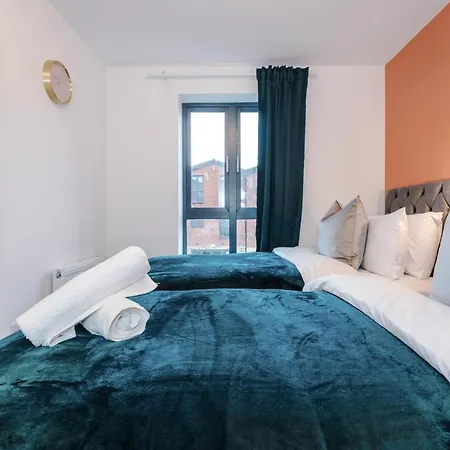 Hébergement de vacances Stunning Mcr House Sleeps 9 Manchester