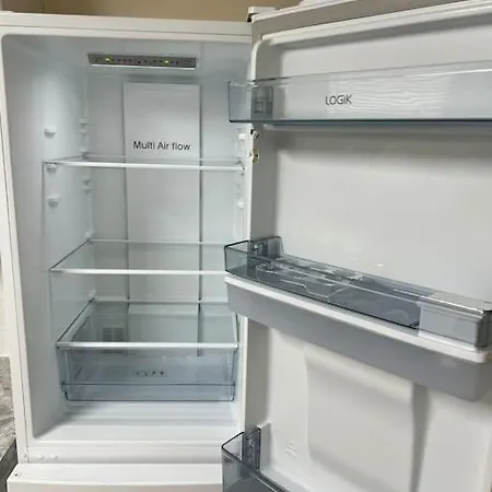 Appartement New Getaway - Free Gated Parking With Fob