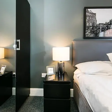 Lejlighed Floor 2 Bedroom Penthouse
