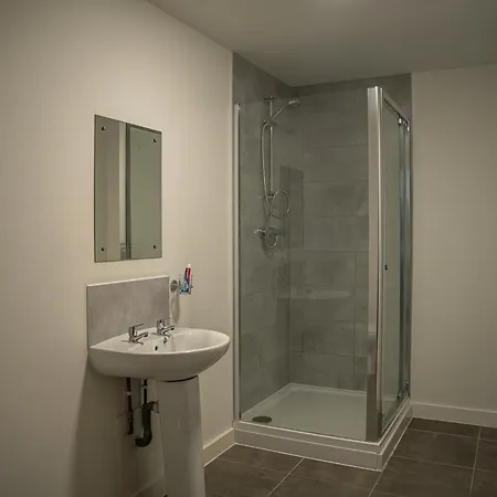 A Spacious 2 Bed With A River And Cascade View, Imaya Nights, M3