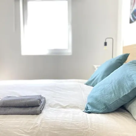 Fresh 2 Bedroom Flat Close To Center Camp Street Apartamento