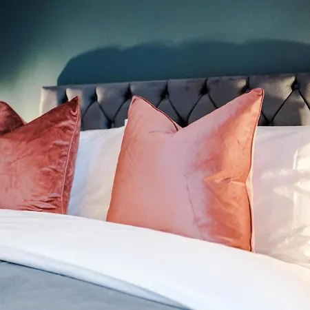 Hébergement de vacances Stunning Mcr House Sleeps 9