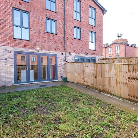 Hébergement de vacances Stunning Mcr House Sleeps 9