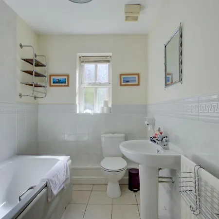 Pass The Keys Spacious Near Royal Infirmary Hospital Appartement