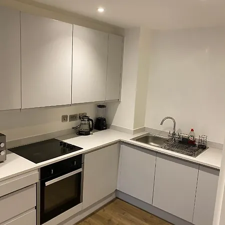 1 Bedroom In Mcr - 4 Night Minium Apartmán