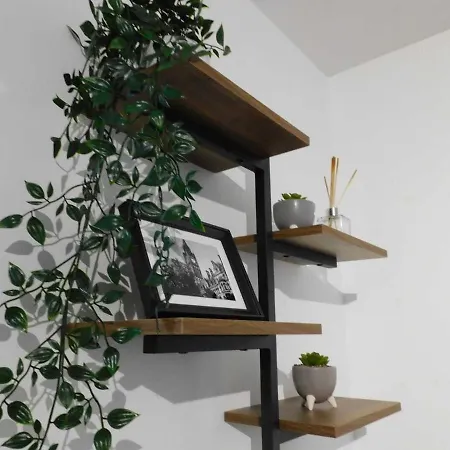 Stylish 2-bed In Centre * Манчестер