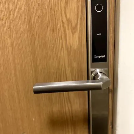 Fresh 2 Bedroom Flat Close To Center Camp Street * Manchester