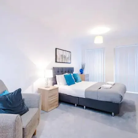 Apartmán Spacious 2-bedroom In The Heart Of - Ideal For Families Or Groups