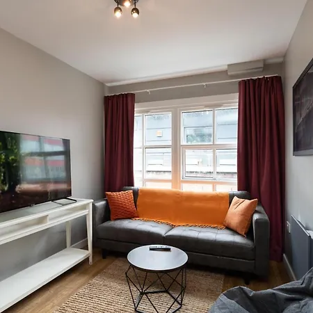 Ξενοδοχείο με διαμερίσματα High Street Town House