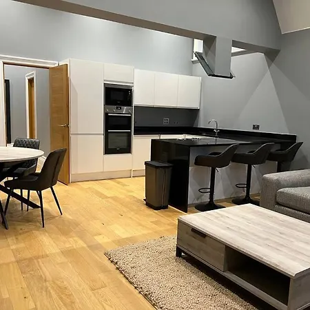 Apartament Stableford Hall - Stunning