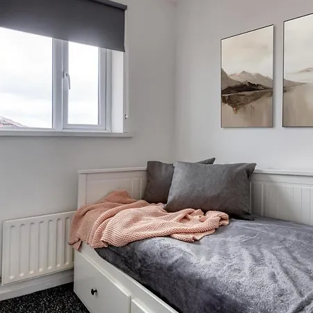 Hébergement de vacances Lovely 3-bed Cosy House In Greater