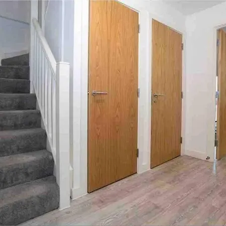 Cosy 2bed Penthouse,salford, Mcr * マンチェスター