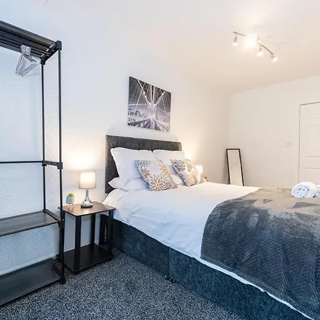 Flat In Greater * Mánchester