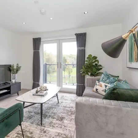 Amazing 1 Bed Salford
