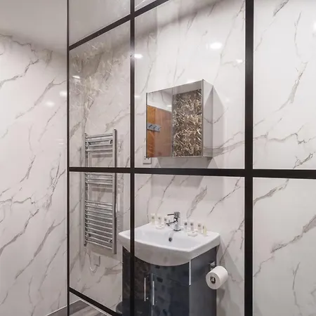 شقة Modern 2 Bed In مانشستر