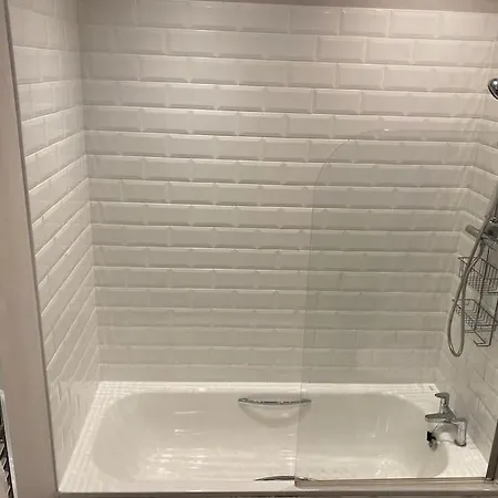 Lovely Flat With Super King Bed *
