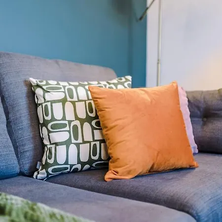 펜션 Stunning Design House Near Etihad With Parking Bypurestay