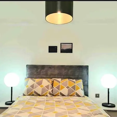 2bed With Balcny Apartament