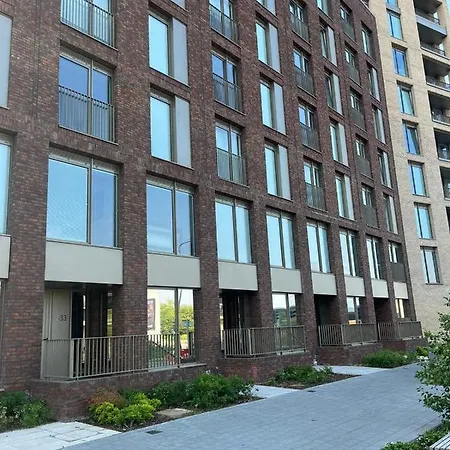 Апартаменты Charles Hope