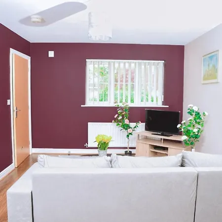 87 Rawsthorne Avenue マンチェスター