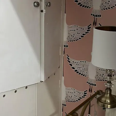 Pass The Keys Beautifully Refurbished House Close To Mcr Airport *