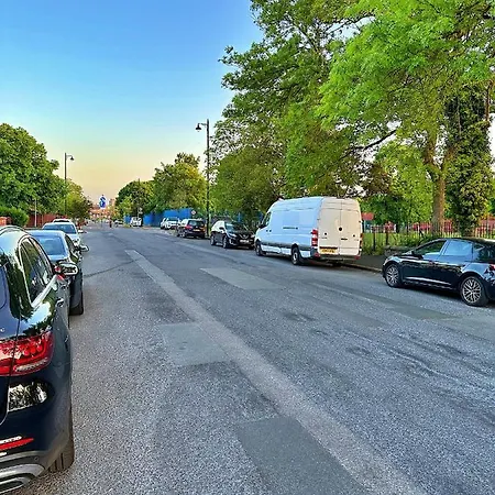 Full In Heywood Street Near Cheetham Hill Dom wakacyjny *