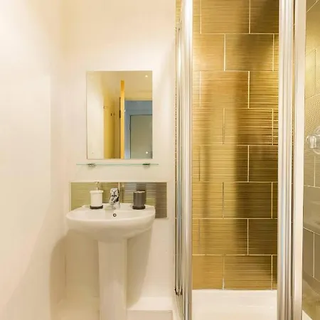 Mosh Homes 01 Apartment