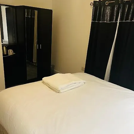 The Pleasant House Apartment Manchester