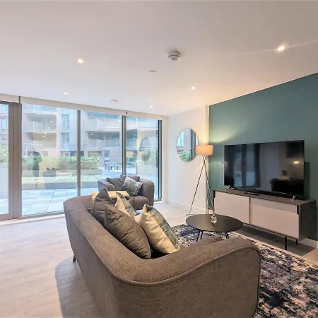 Charles Hope Манчестер