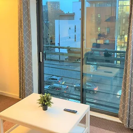 Apartment Mosh Homes 01 *