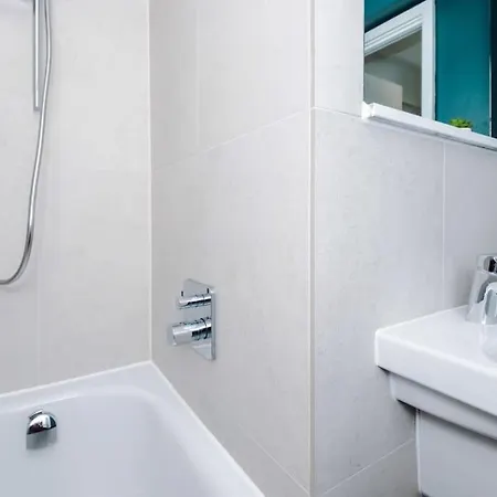 Sky Gardens - Stylish Duplex *