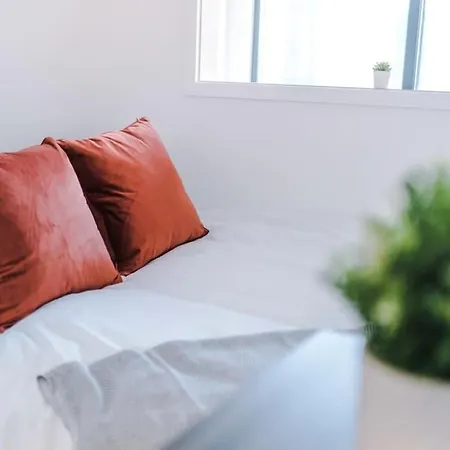 Sky Gardens - Stylish Duplex