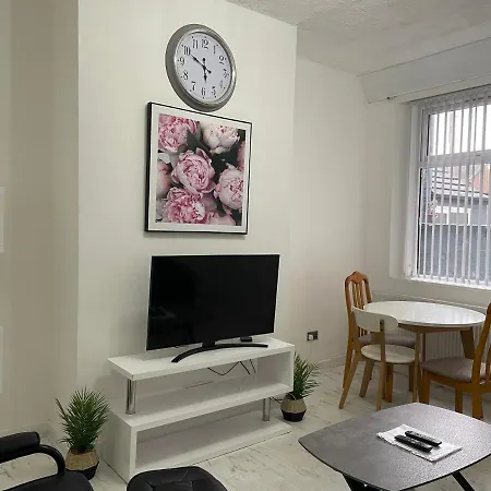 Holiday home Great House 10mins To Centre