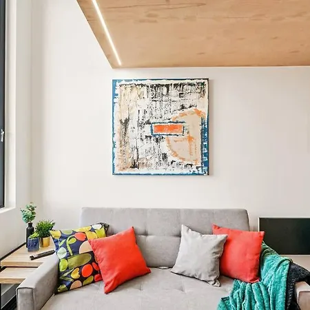 Skygardens-charming Boutique Apartment