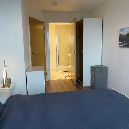 Apartman Luxury 2 Bedroom En-suite Balcony Views Manchester
