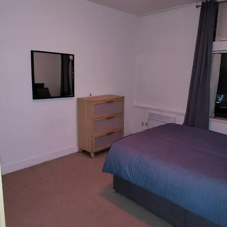 Comfortable 1 Bedroom * Manchester