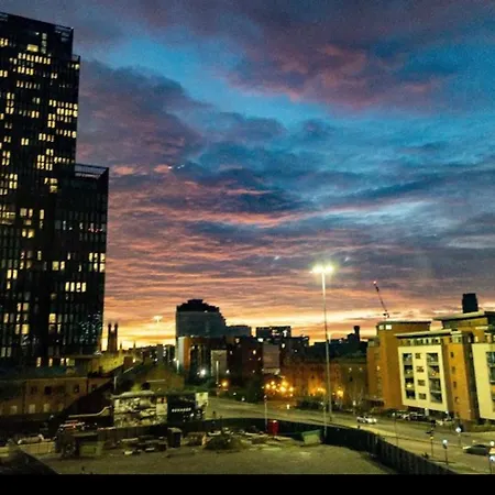Spacious, Luxury & Stylish 1 Bedroom In Centre - Elizabeth Tower Lejlighed *