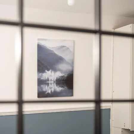 شقة Private Retreat For 3 Near Arndale Centre *