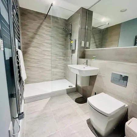 Lägenhet Beautifully Presented One Bedroom Close To Old Trafford Stadium *