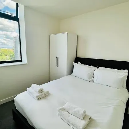Cosy One Bed In Old Trafford מנצ'סטר