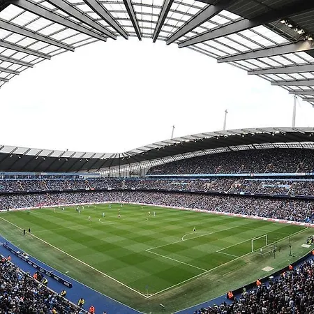 انسايد باي ميليا مانشستر