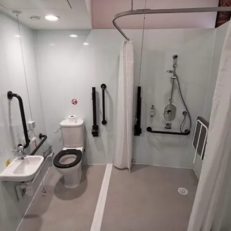 Easyhotel Hotel