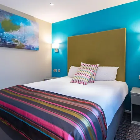 The Victoria Manchester By Compass Hospitality Hotel Oldham