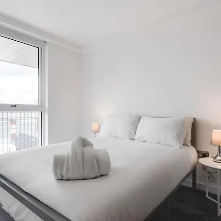 Guestready - Peaceful Retreat In Salford مانشستر