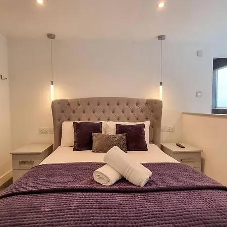 Beautiful Close To Centre Apartment Manchester