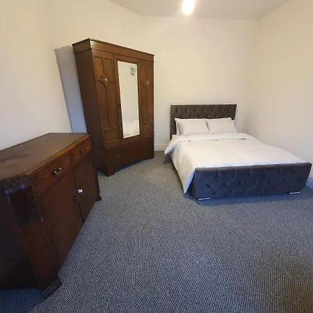 Privatunterkunft Quirky And Spacious 4 Bed Victorian House