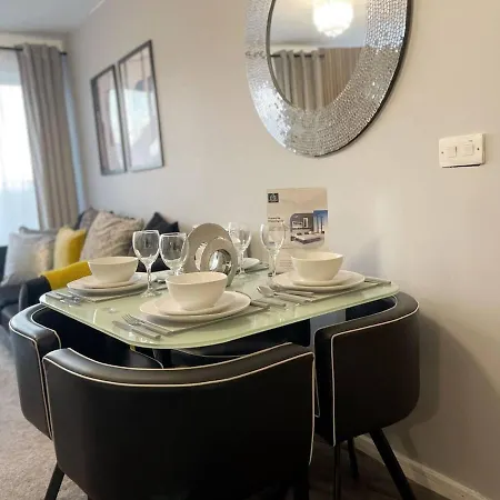Cityfront Cosy Near Centre & Etihad Stadium, Free Parking Apartmán *