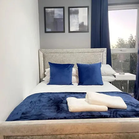 Cityfront Cosy Near Centre & Etihad Stadium, Free Parking Apartmán *